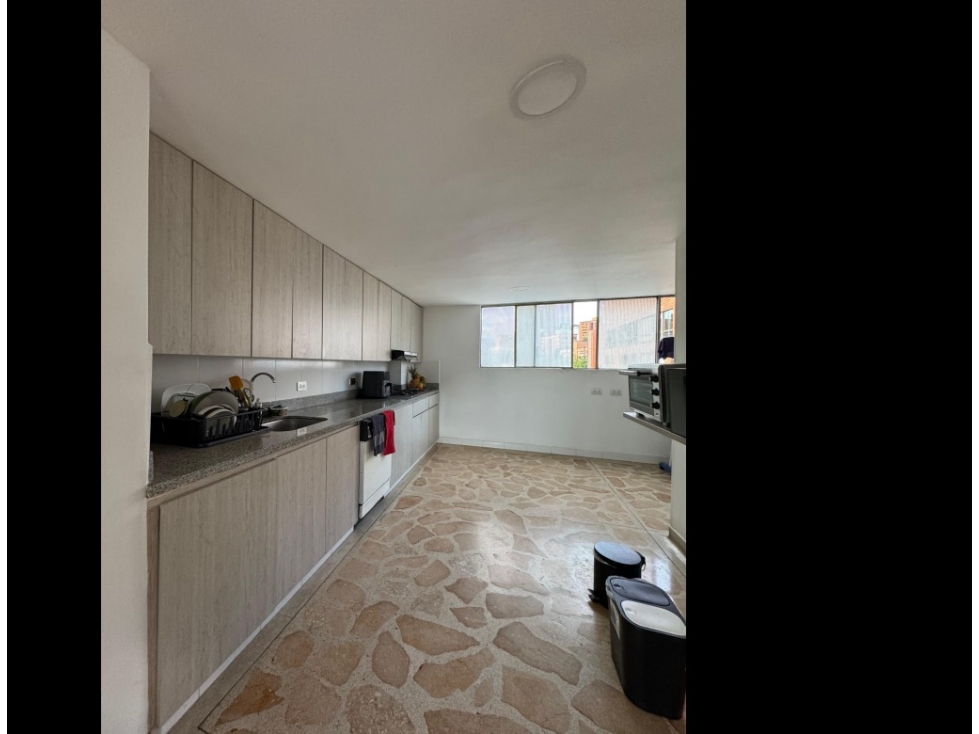 APARTAMENTO CON MEZANINE EN VENTA POBLADO — foto 4