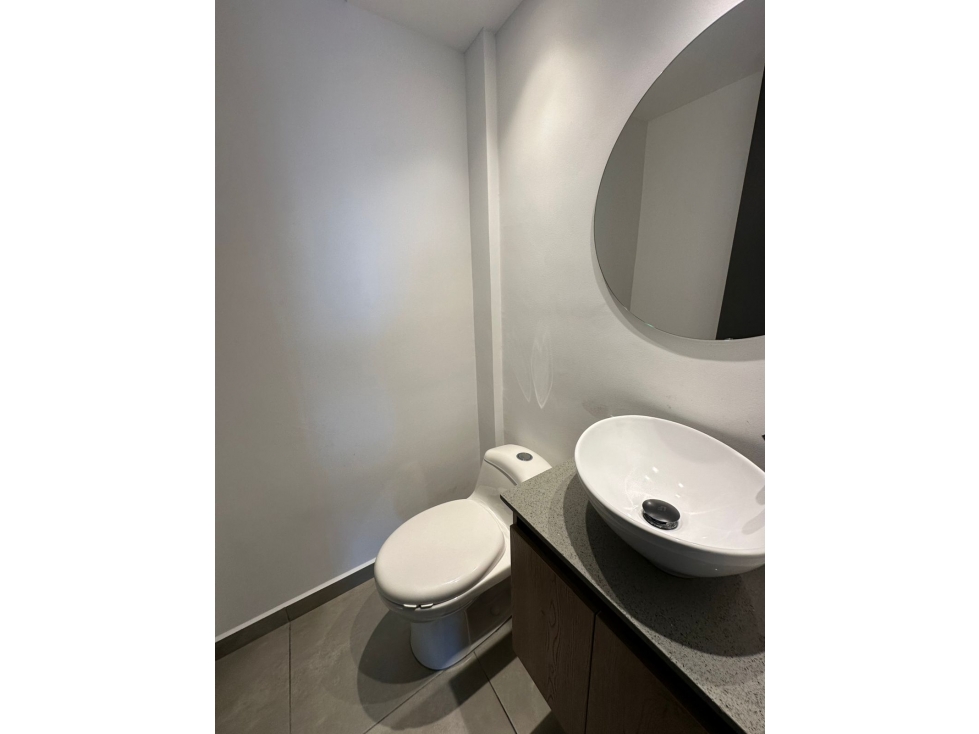 HERMOSO APARTAMENTO EN VENTA UBICADO EN CALASANZ PARTE BAJA — foto 6