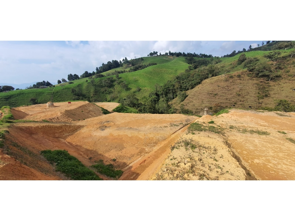 VENTA DE LOTE UBICADO EN SAN PEDRO DE LOS MILAGROS — foto 2