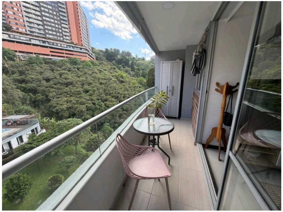 APARTAPARTAMENTO EN VENTA ENVIGADO EL TRIANON UNIDAD CERRADA — foto 3