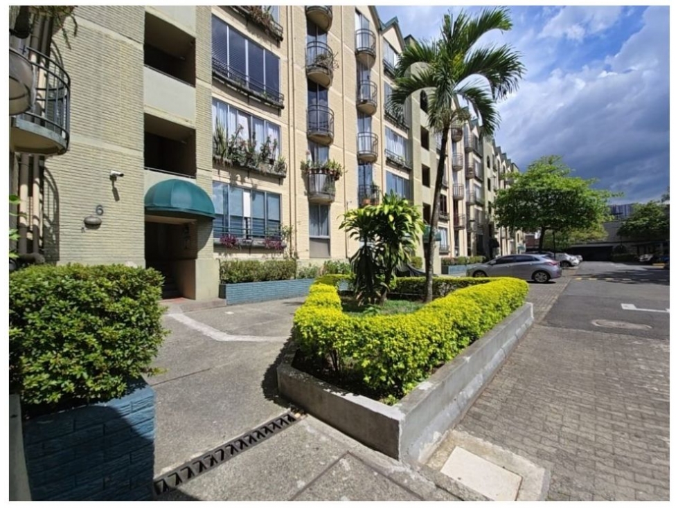 APARTAMENTO 1 PISO PARA LA VENTA UBICADO EN ENVIGADO SECTOR MILAN