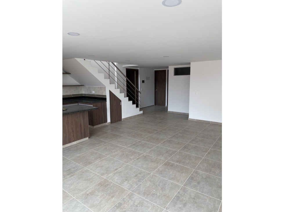 APARTAMENTO CON TERRAZA PRIVADA SECTOR LAURELES PARA LA VENTA — foto 2