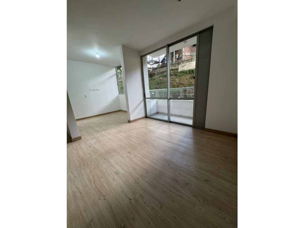 (V.I) APARTAMENTO PARA LA VENTA UBICADO EN ROBLEDO ALTAMIRA — foto 5