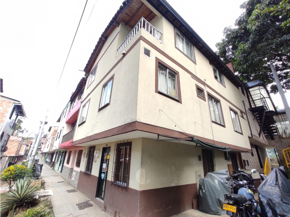 VENTA DE CASA EN GUAYABAL — foto 2