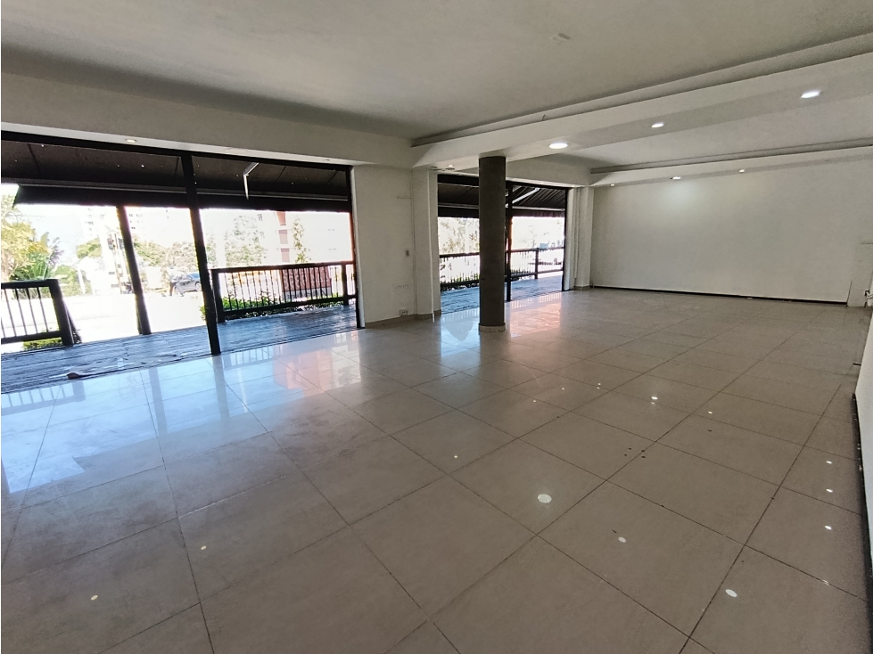 VENTA O ARRIENDO DE LOCAL EN ENVIGADO MALL LA SEBASTIANA — foto 2