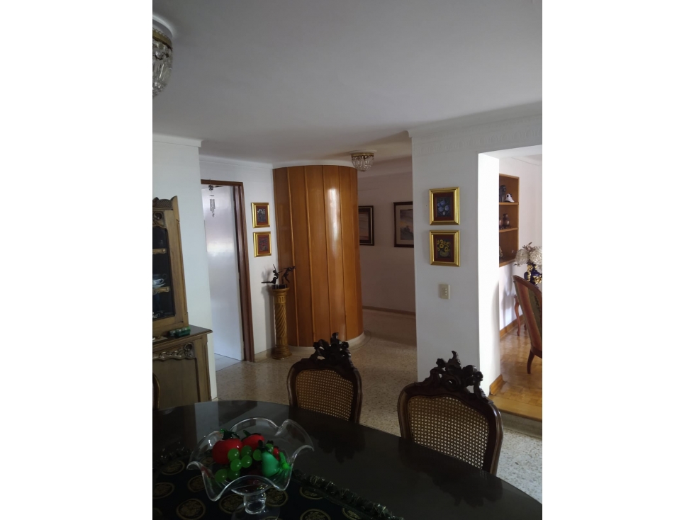 APARTAMENTO EN VENTA LAURELES SECTOR SANTA TERESITA MEDELLÍN — foto 2