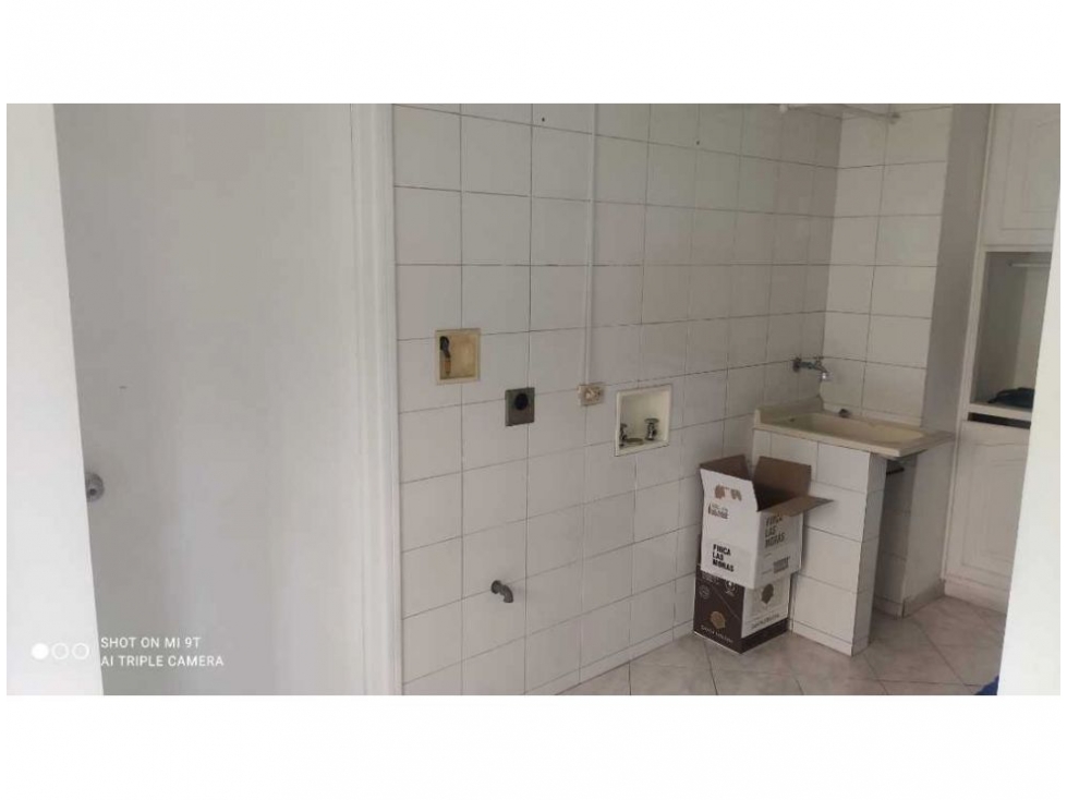 APARTAMENTO EN VENTA EL POBLADO — foto 3