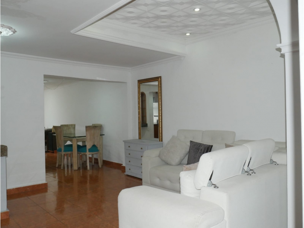 (V.I) CASA EN VENTA SECTOR LA CASTELLANA — foto 3