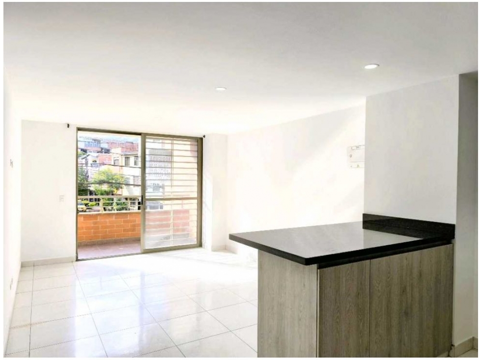 APARTAMENTO EN VENTA BARRIO CRISTÓBAL — foto 2