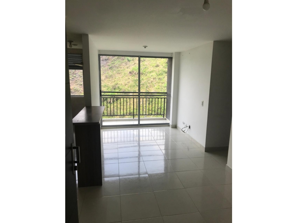 (V.I) APARTAMENTO EN VENTA UBICADO EN LA ESTRELLA SECTOR LA TABLAZA 