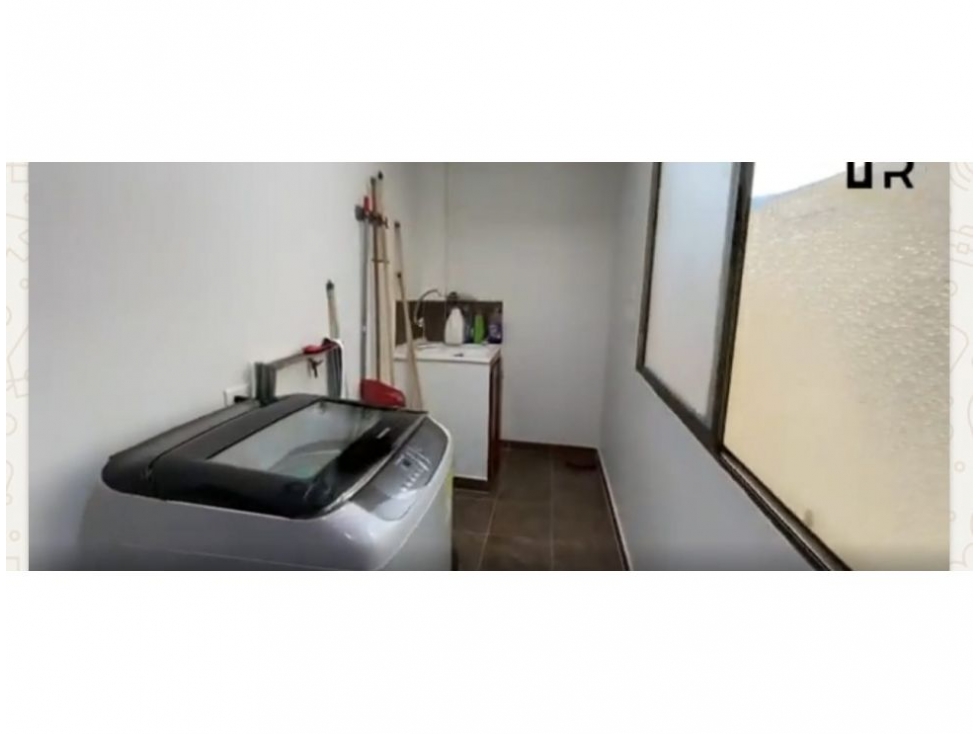 /V.I) CASA EN VENTA ENVIGADO BARRIO MESA EDIFICIO PH TERMINA EN TECHO — foto 4