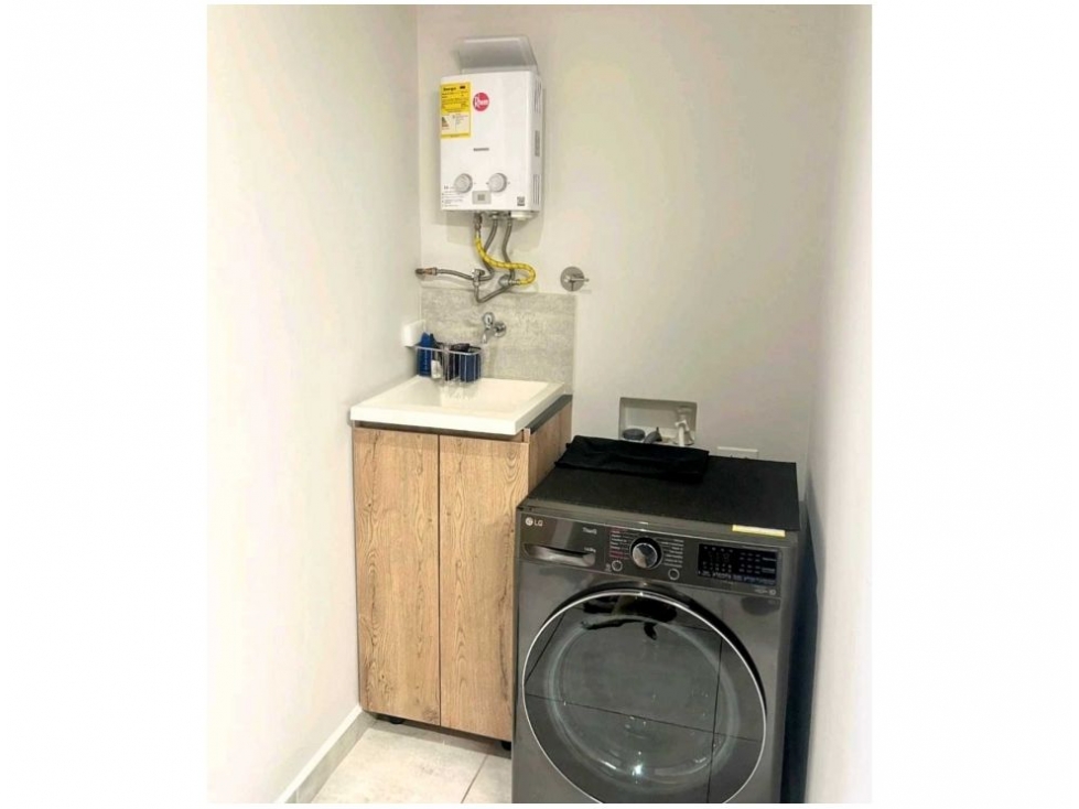 (V.I) APARTA SUITE AMOBLADO PARA LA VENTA UNBICADO EN BELEN LA PALMA — foto 3