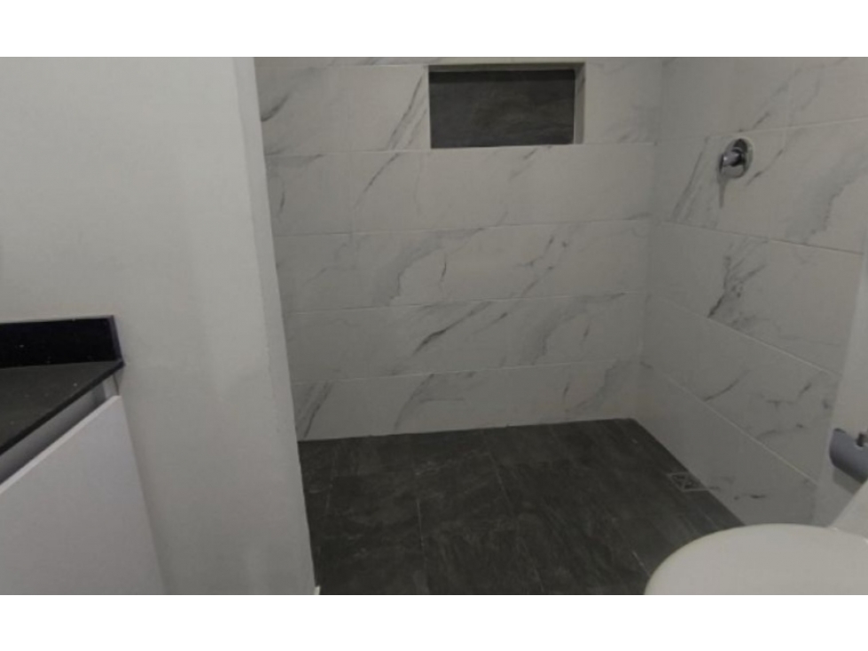 (V.I) APARTAMENTO REMODELADO EN VENTA UBICADO EN LAURELES — foto 6