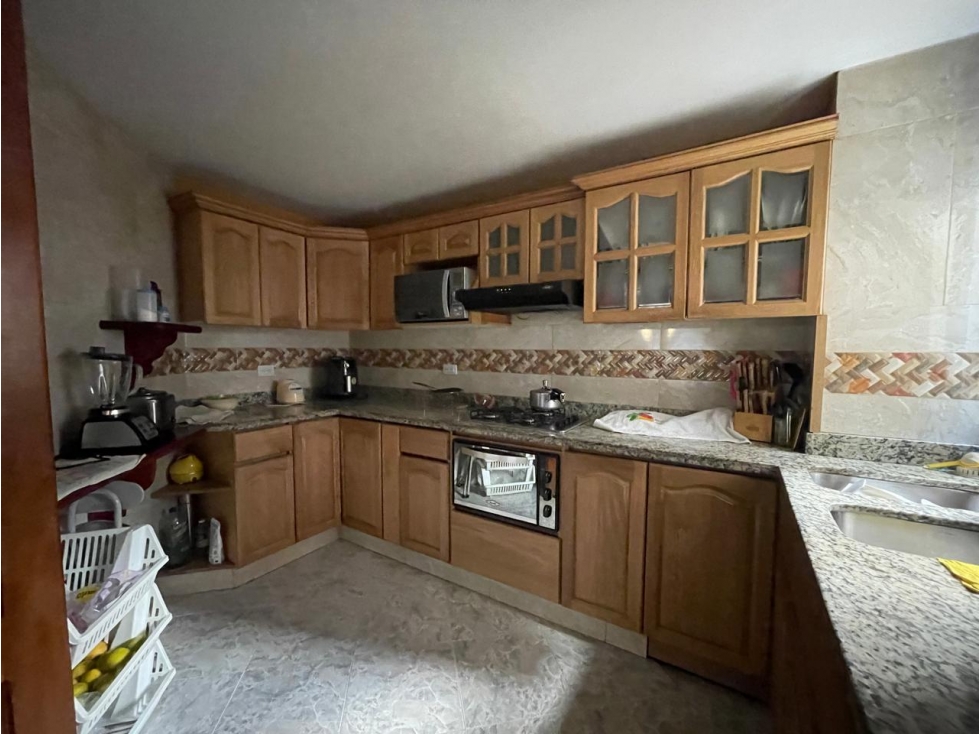 APARTAMENTO EN VENTA LAURELES, SEGUNDO PARQUE — foto 3