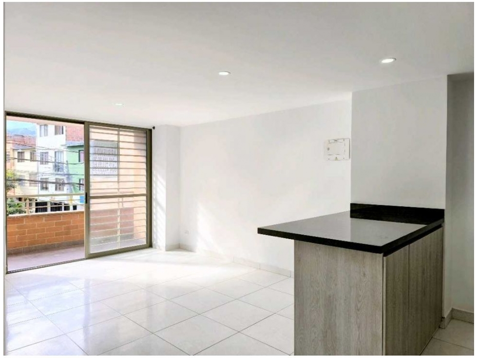 APARTAMENTO EN VENTA BARRIO CRISTÓBAL — foto 3