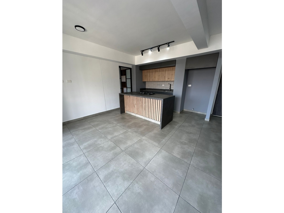 HERMOSO APARTAMENTO EN VENTA UBICADO EN CALASANZ PARTE BAJA — foto 2