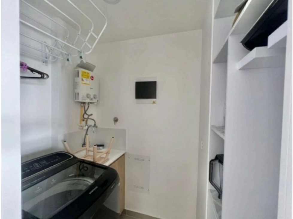 HERMOSO APARTAMENTO EN VENTA UBICADO EN ENVIGADO SECTOR LA FRONTERA — foto 4