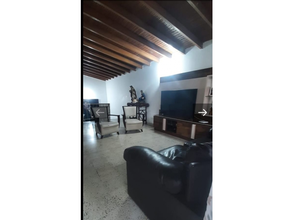 CASA UNIFAMILIAR EN VENTA SECTOR CASTELLANA — foto 2