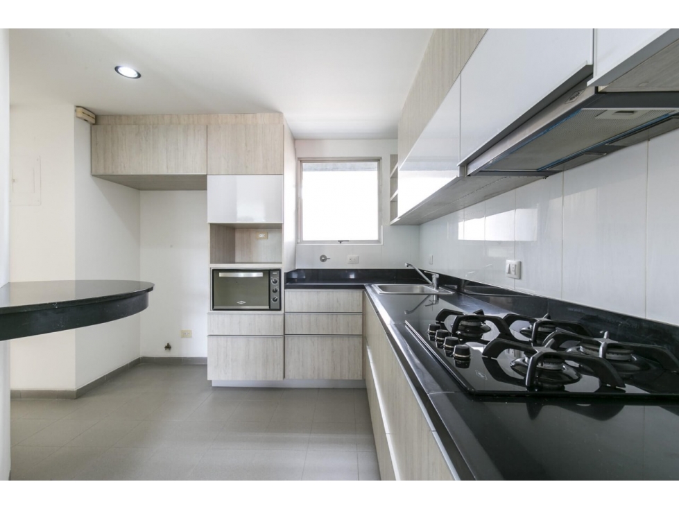 APARTAMENTO EN VENTA SECTOR LAURELES — foto 5