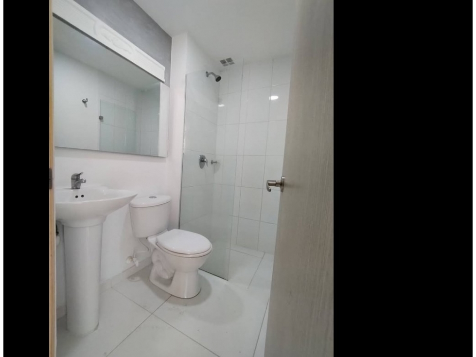 APARTAMENTO EN SECTOR PLANO UBICADO EN SABANETA PARA LA VENTA — foto 5