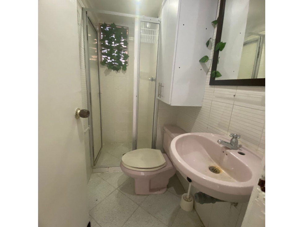APARTAMENTO PARA REMODELAR UBICADO EN CALASANZ PARTE BAJA  — foto 3