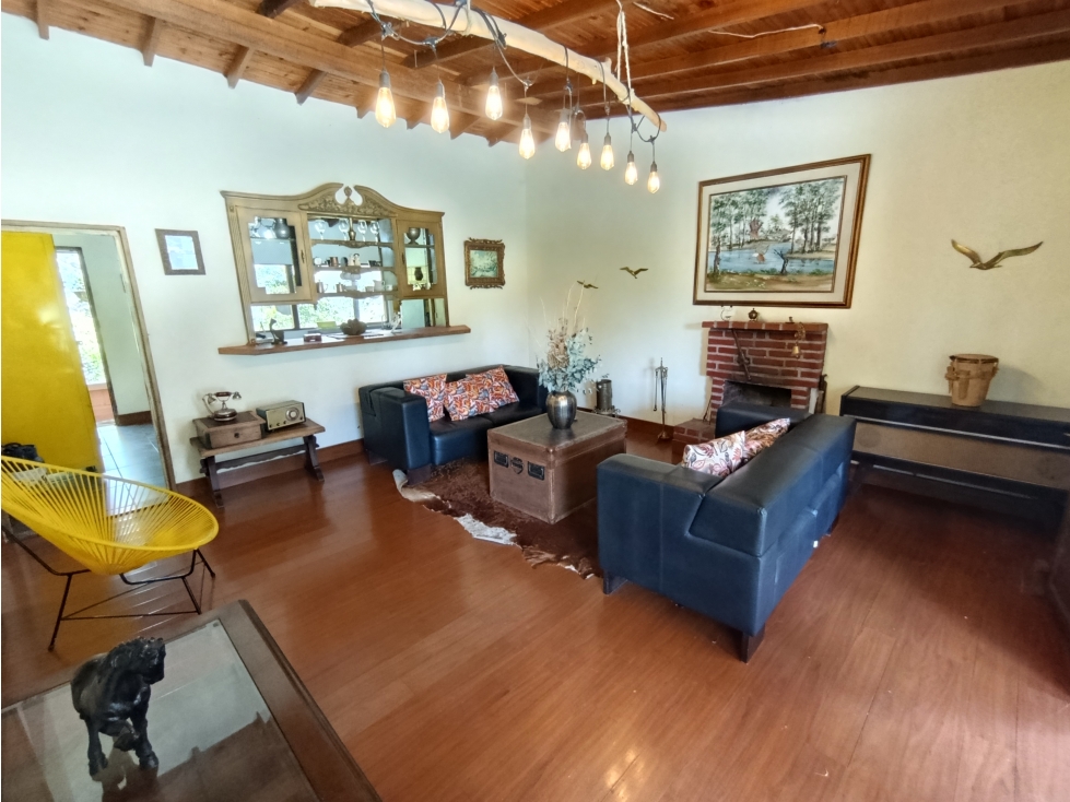FINCA EN VENTA EN SANTA ELENA SECTOR PIEDRAS BLANCAS, PARQUE ARVÍ — foto 5