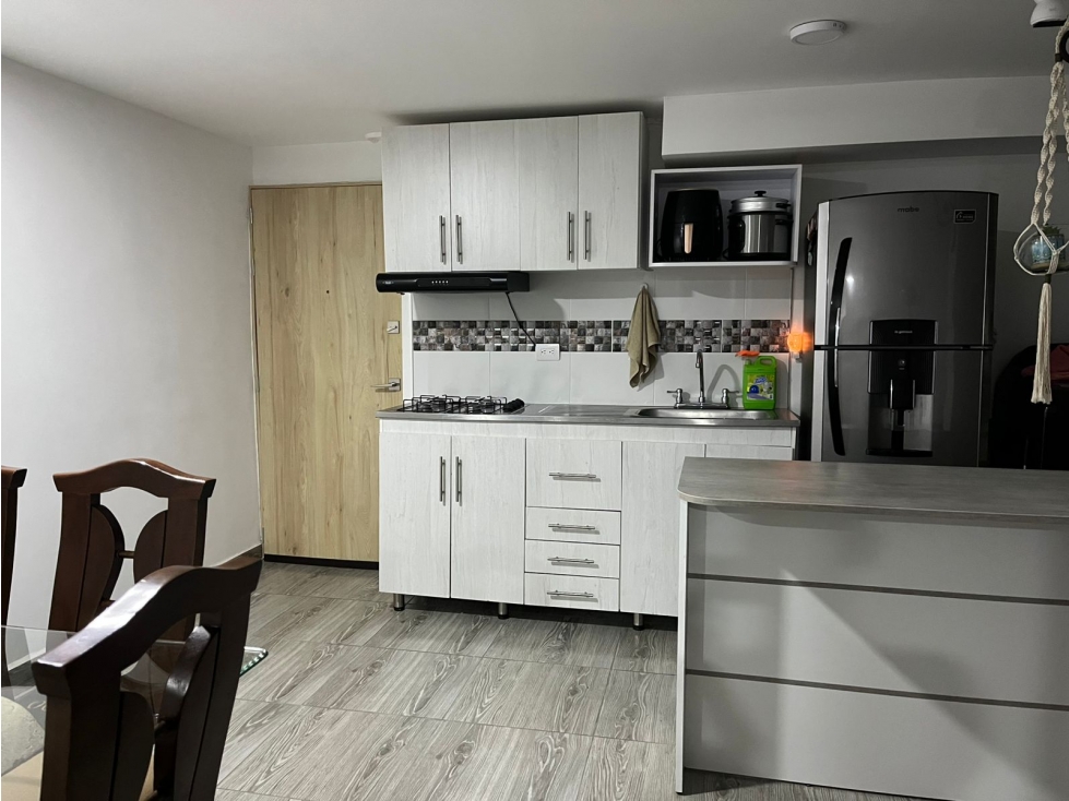 (V.I) APARTAMENTO PARA LA VENTA UBICADO EN ITAGUI SECTOR SANTA MARIA 