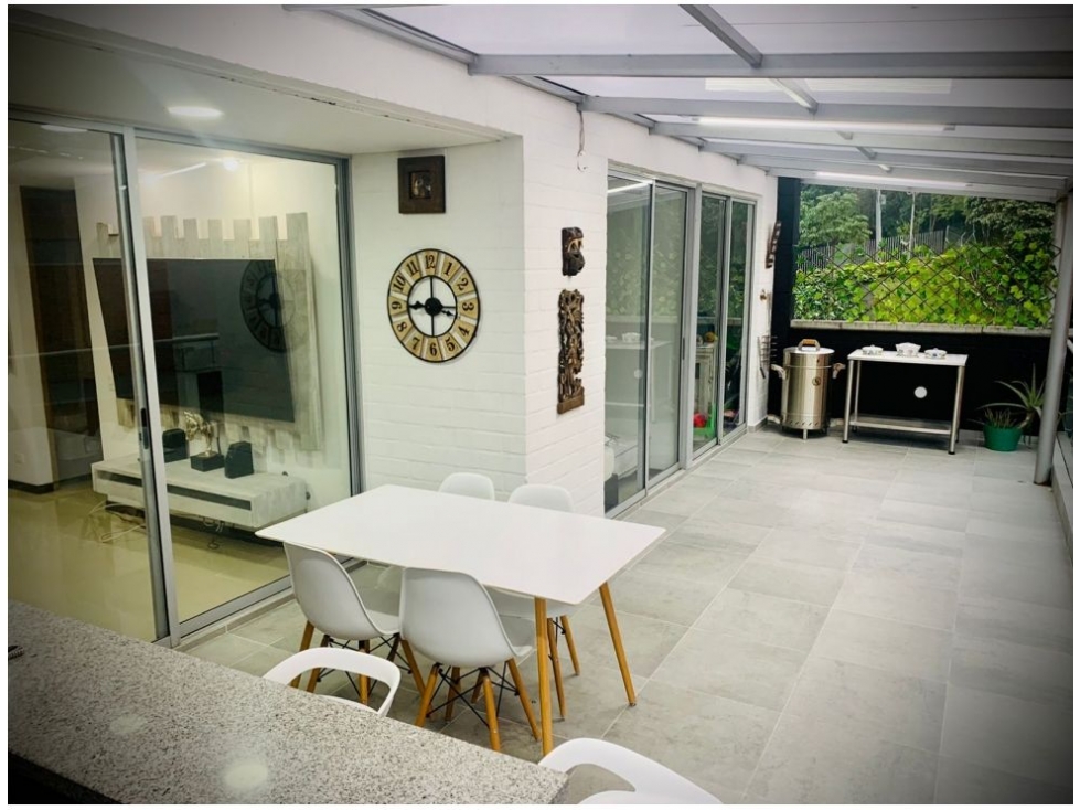 (V.I) HERMOSO APARTAMENTO EN VENTA SABANETA AVES MARÍA — foto 2