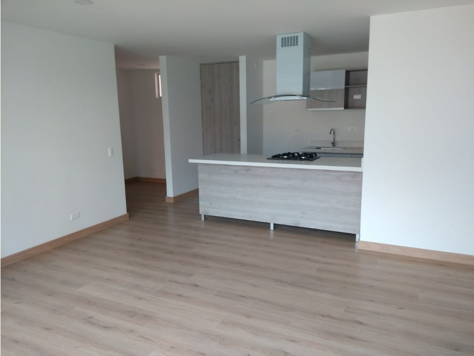 APARTAMENTO EN VENTA CONQUISTADORES — foto 2