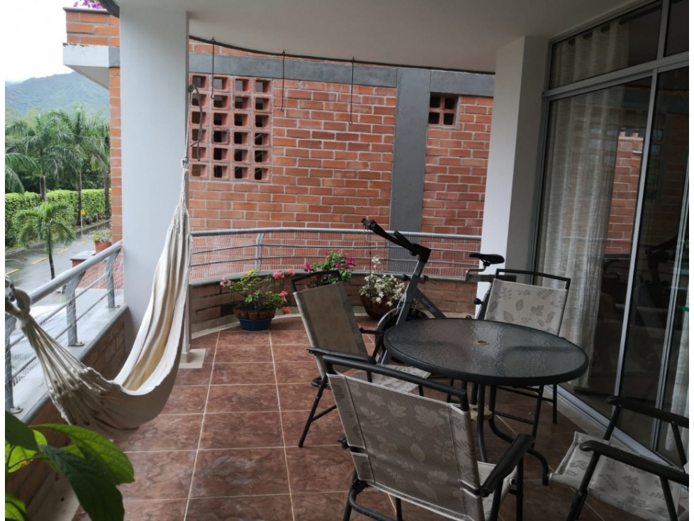APARTAMENTO EN VENTA SAN JERÓNIMO, SECTOR LA RAYA