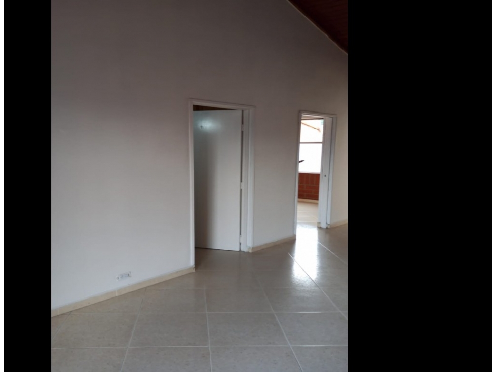 APARTAMENTO EN VENTA SAN ANTONIO DE PRADO UNIDAD ABIERTA — foto 4