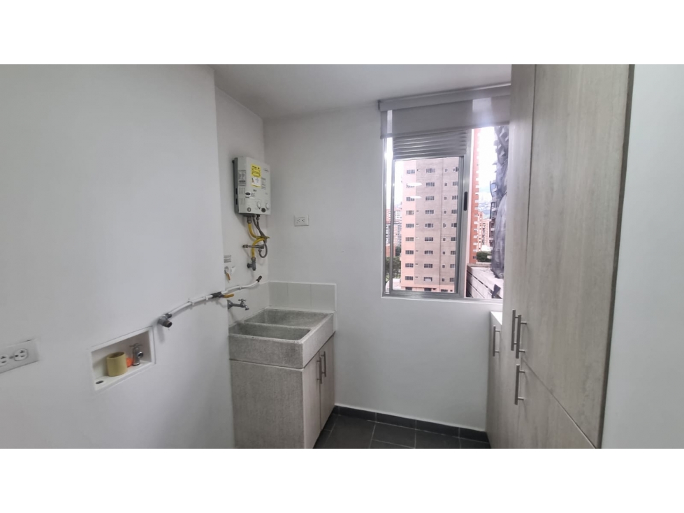 APARTAMENTO PARA LA VENTA UBICADO EN LOS COLORES — foto 6