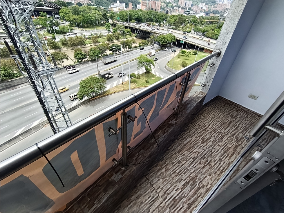 VENTA APARTAMENTO EN BARRIO CONQUISTADORES EXCELENTE UBICACIÓN — foto 6