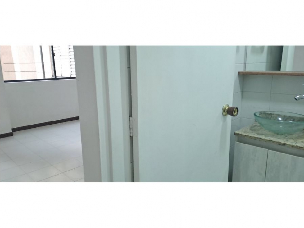 APARTAMENTO EN VENTA MEDELLIN CENTRO — foto 4