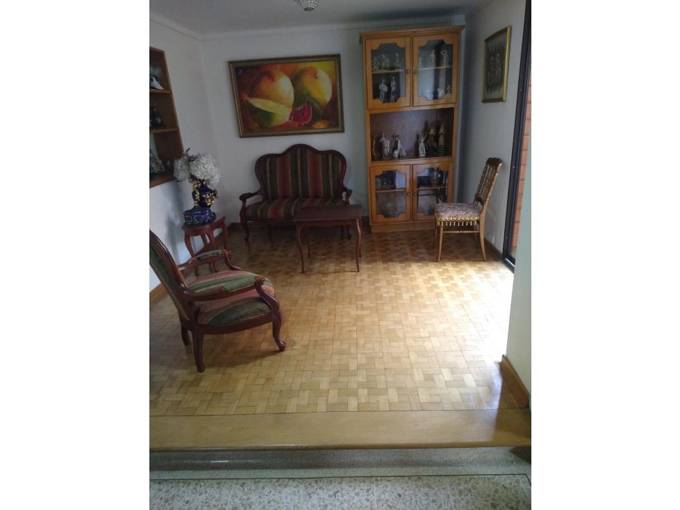 APARTAMENTO EN VENTA LAURELES SECTOR SANTA TERESITA MEDELLÍN — foto 3