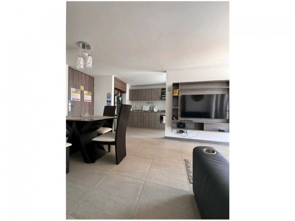 APARTAMENTO EN VENTA ITAGUI, CENTRO DE LA MODA