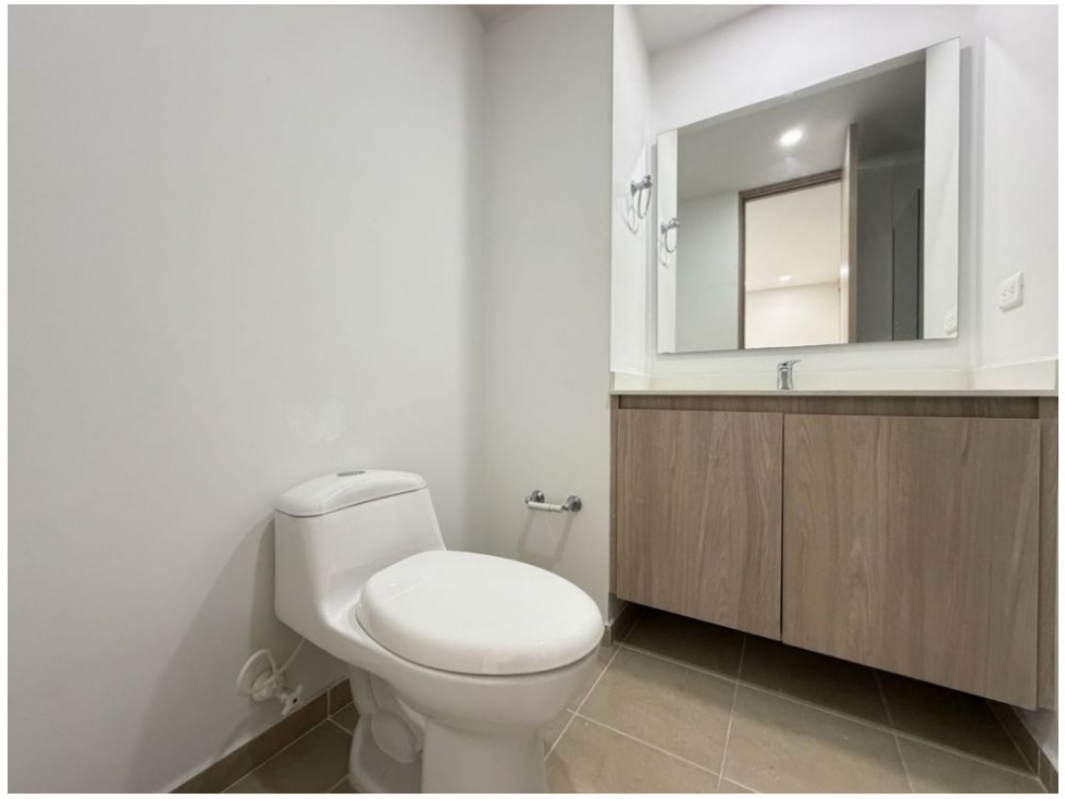 (V.I) APARTAMENTO EN VENTA UBICADO EN ENVIGADO SECTOR CAMINO VERDE — foto 5