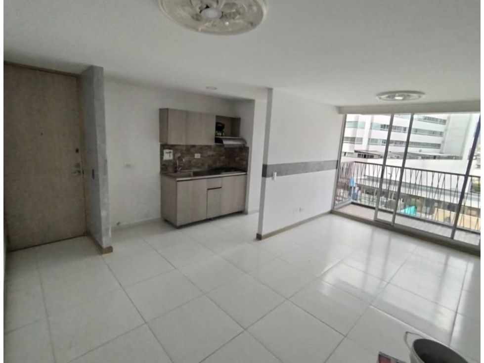 APARTAMENTO EN SECTOR PLANO UBICADO EN SABANETA PARA LA VENTA