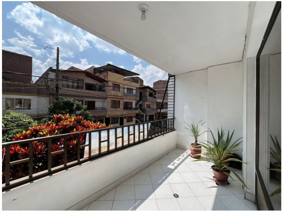 (V.I) CASA EN VENTA ITAGUI SANTA MARIA EDIFICIO PH 2 PISO