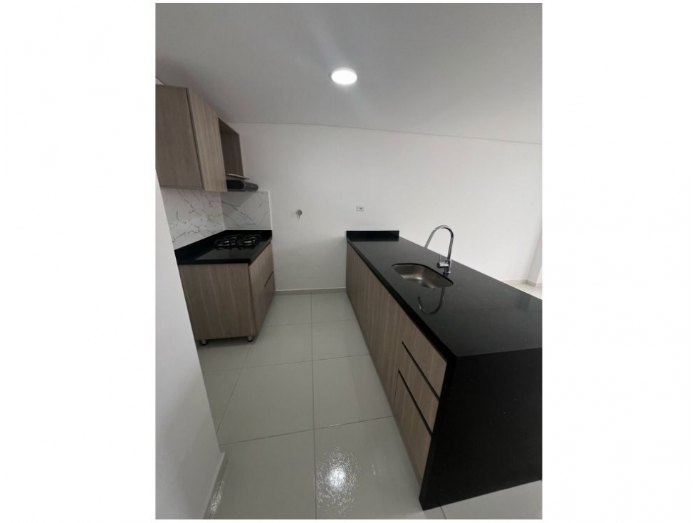 APARTAMENTO MODERNO Y NUEVO EN VENTA SABANETA — foto 3