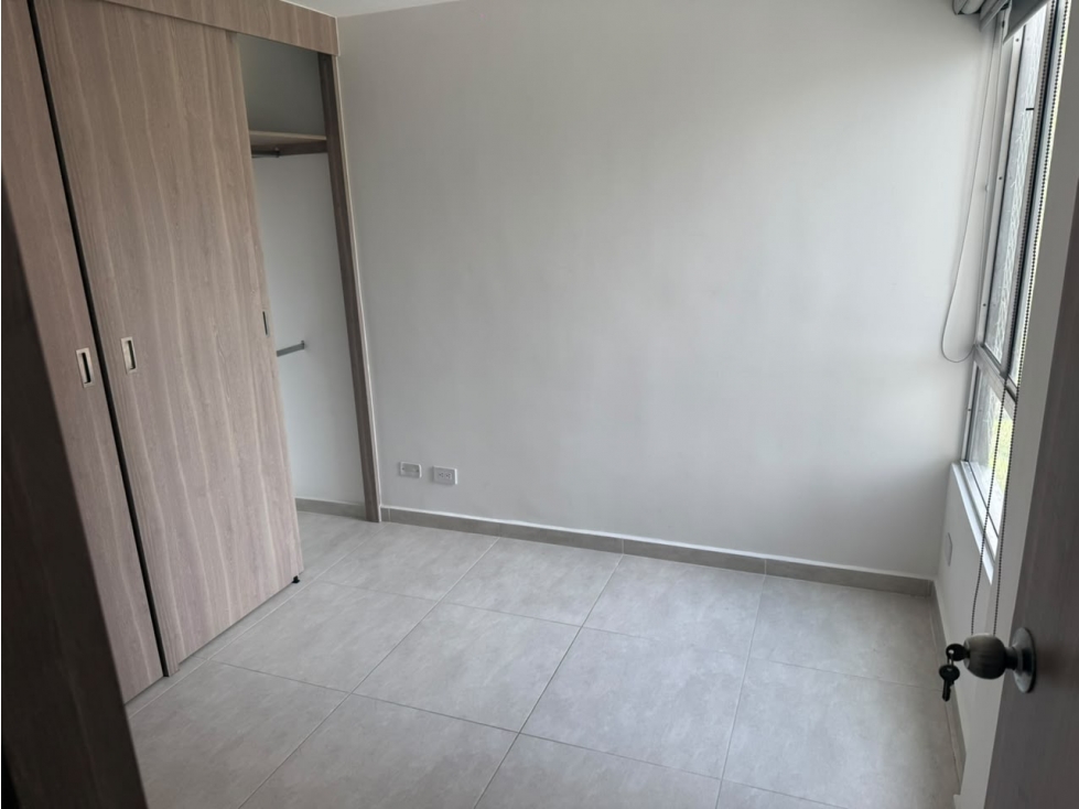 (V.I) APARTAMENTO EN VENTA UBICADO EN ITAGUI SECTOR LOS GOMEZ