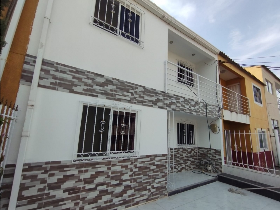 SE VENDE O SE ARRIENDA CASA DE 2 NIVELES EN CONJUNTO RES. TURBACO — foto 3
