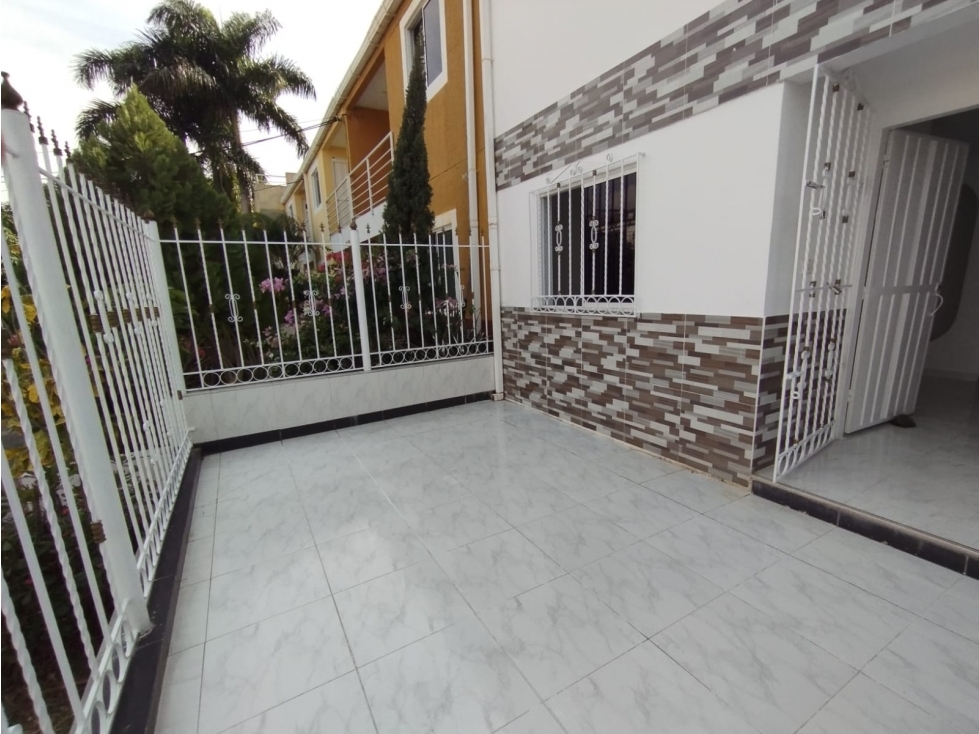 SE VENDE O SE ARRIENDA CASA DE 2 NIVELES EN CONJUNTO RES. TURBACO — foto 4