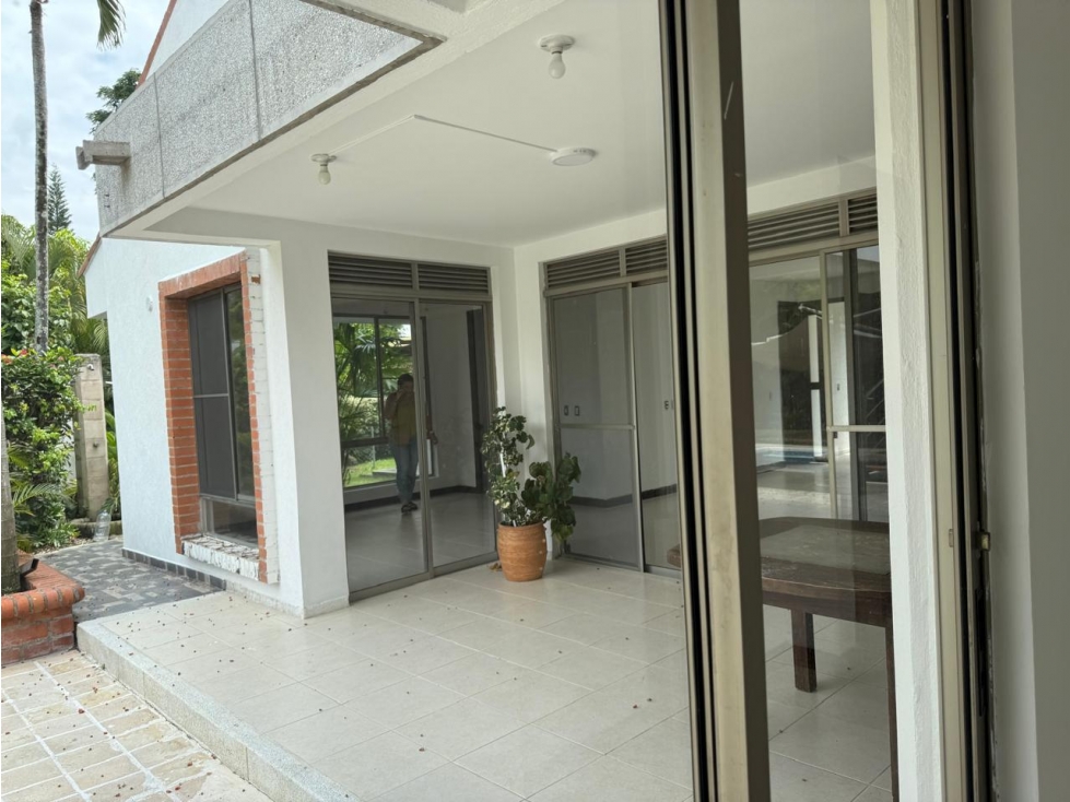 SE VENDE CASA LA MORADA, JAMUNDI 525.