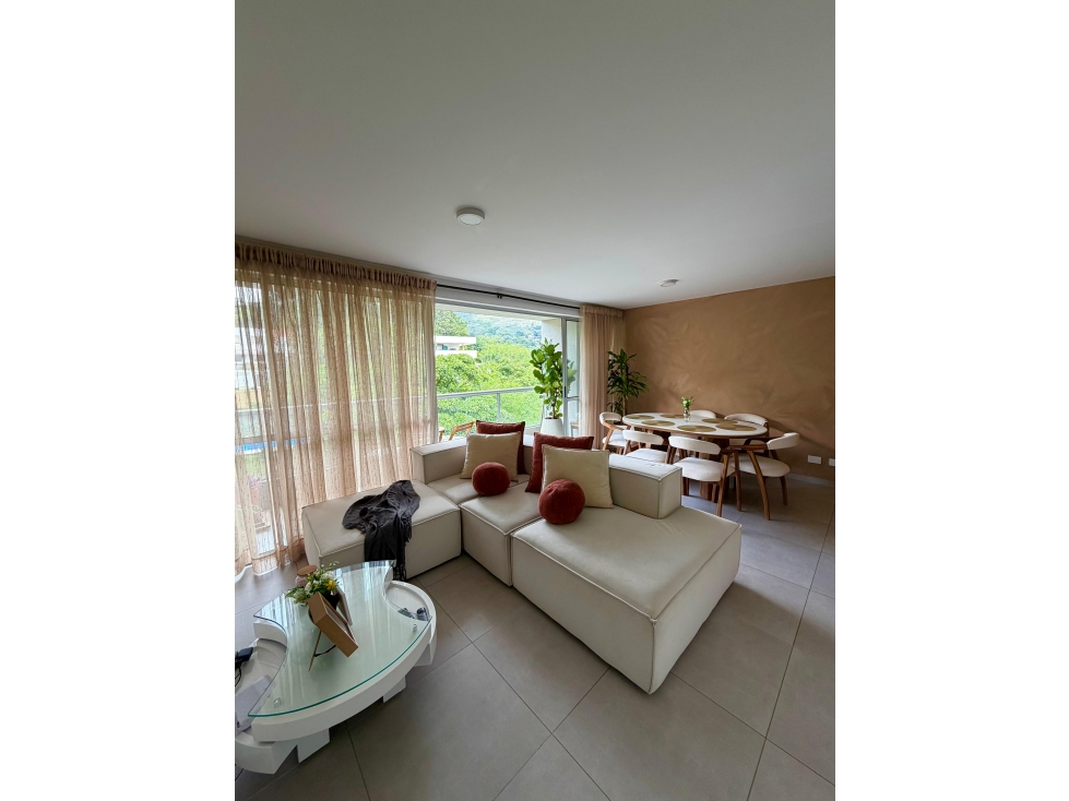 SE VENDE APARTAMENTO EN BELLAVISTA, OSTE DE CALI 580.
