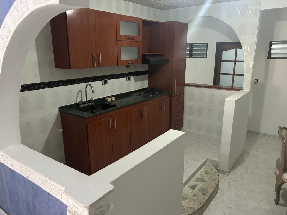 ALQUILER DE APARTAMENTO EN EL INGENIO, SUR DE CALI 652-2