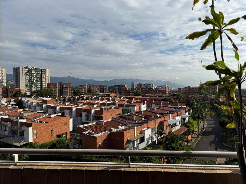 VENTA DE APARTAMENTO EN CIUDAD JARDÍN, SUR DE CALI 632. — foto 5