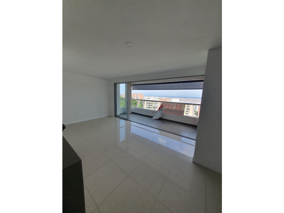 VENTA DE APARTAMENTO EN LOS CRISTALES, OESTE DE CALI 304. C