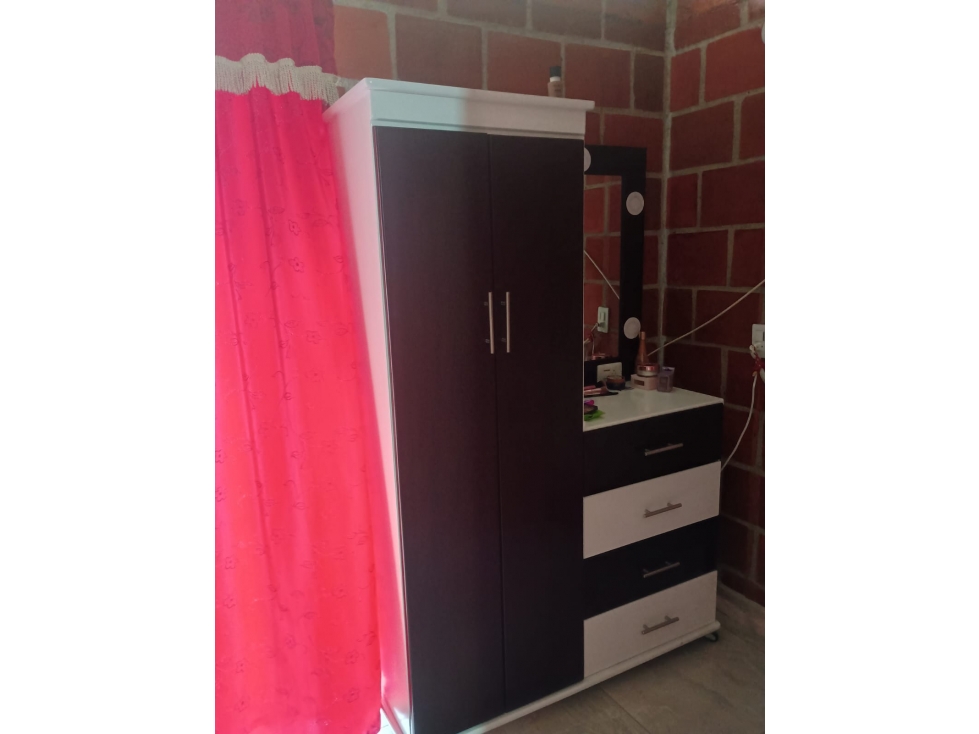 VENTA DE CASA EXTERNA EN POBLADO CAMPESTRE, CANDELARIA 585. — foto 3