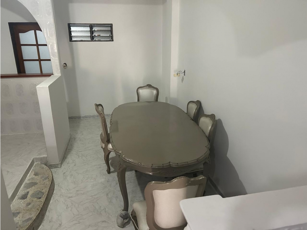 ALQUILER DE APARTAMENTO EN EL INGENIO, SUR DE CALI 652-2 — foto 2